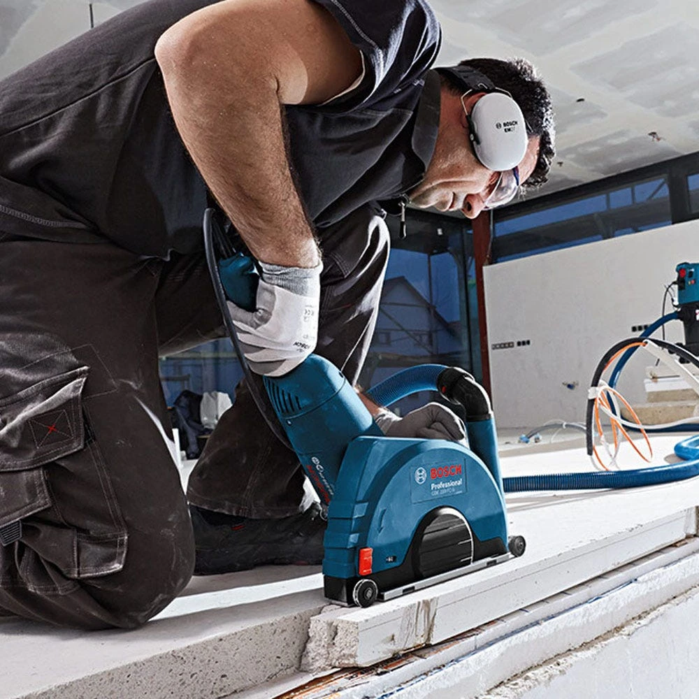 BOSCH Dust Extraction Guard Angle Grinder 230mm GDE230FCS - Image 4